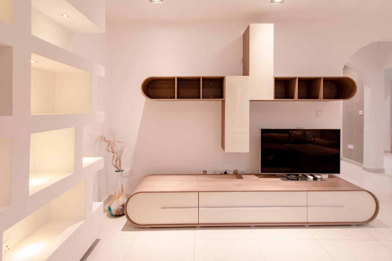 Stylish Corner Maisonette - Sunflower Birkirkara Eksteriør billede