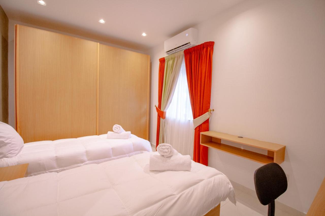 Stylish Corner Maisonette - Sunflower Birkirkara Eksteriør billede
