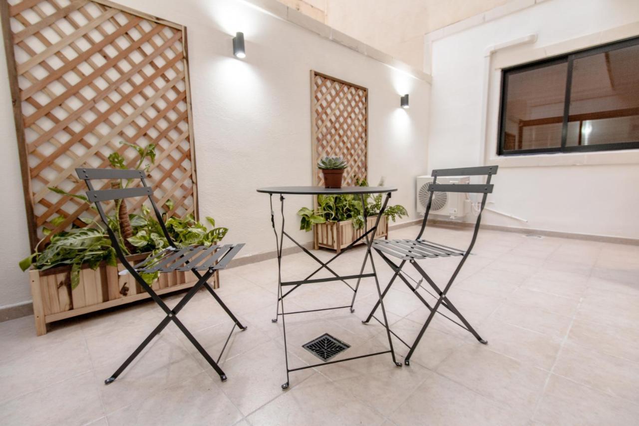 Stylish Corner Maisonette - Sunflower Birkirkara Eksteriør billede