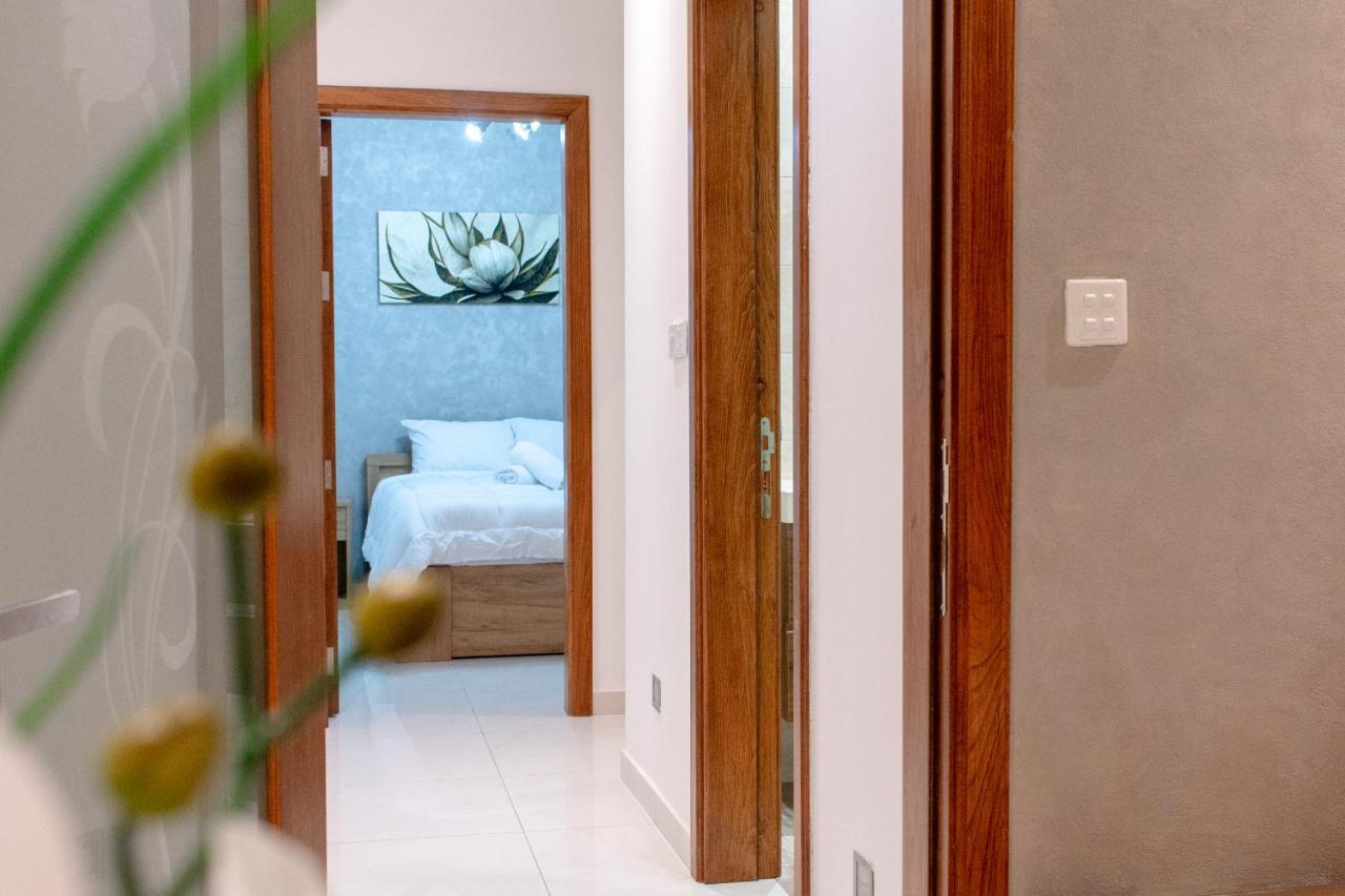 Stylish Corner Maisonette - Sunflower Birkirkara Eksteriør billede